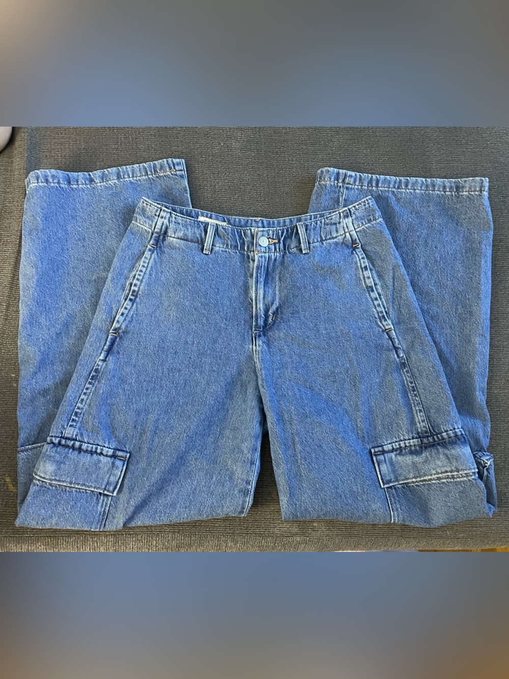 Levi's premium wide leg cargo medium wash denim jeans